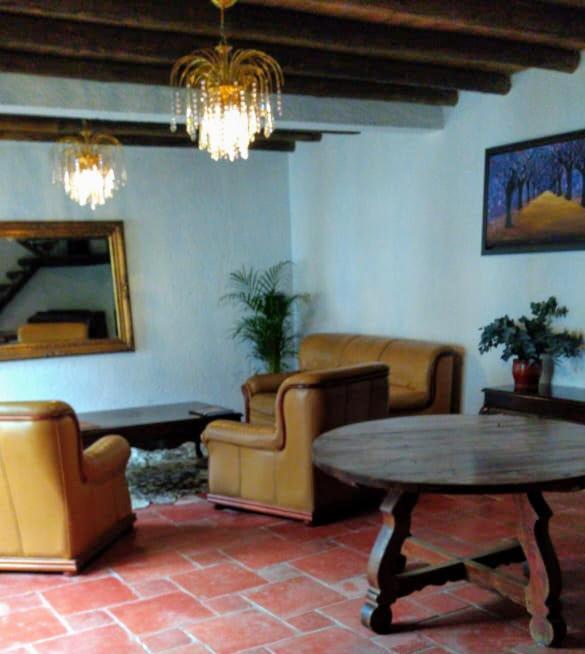Hotel Del Rio กูอัสกา เด โอกัมโป ภายนอก รูปภาพ