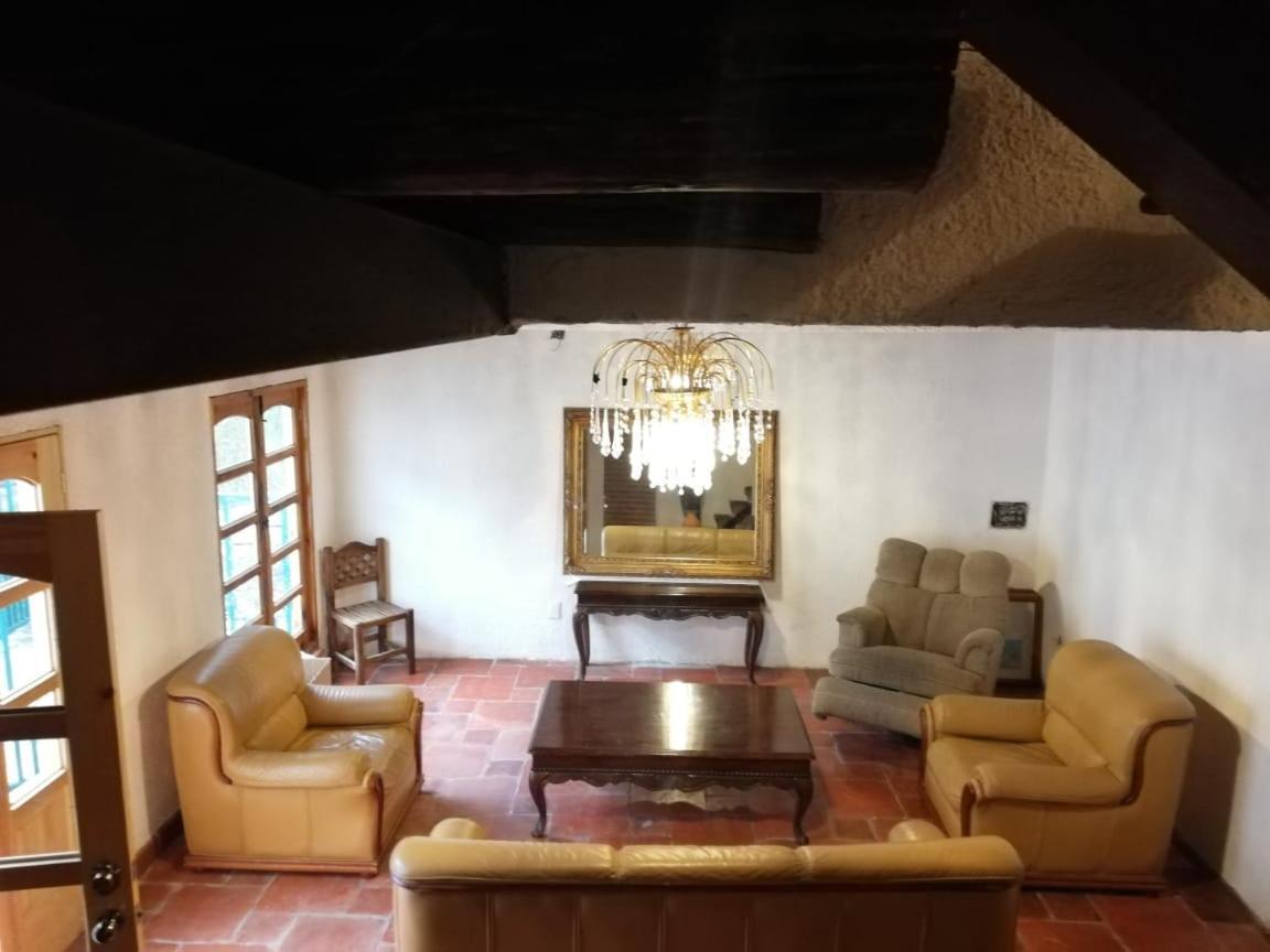 Hotel Del Rio กูอัสกา เด โอกัมโป ภายนอก รูปภาพ